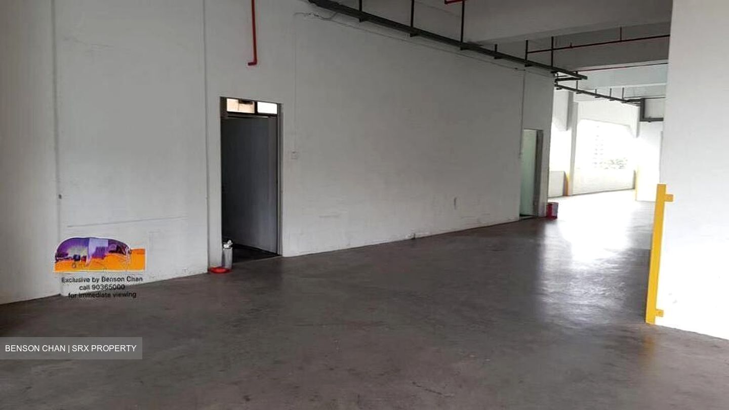Pan-i Complex (D14), Warehouse #514365291